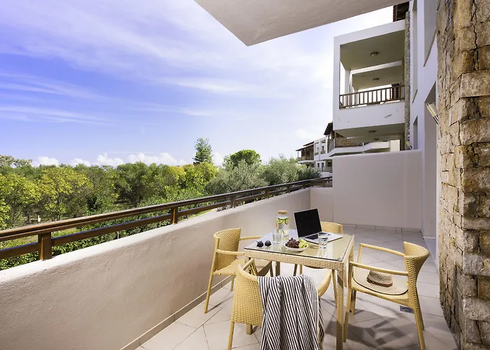 Θέρετρο Kassandra Palace Seaside