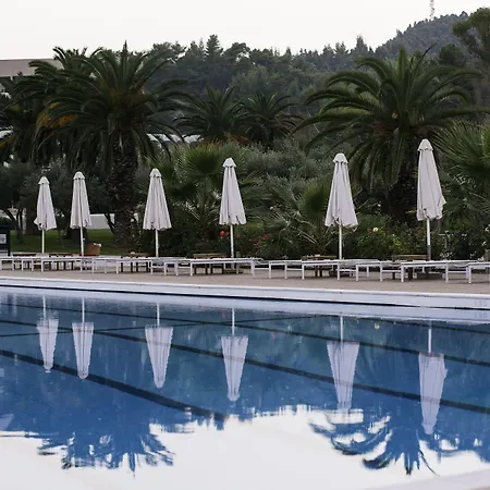 Kassandra Palace Seaside Resort