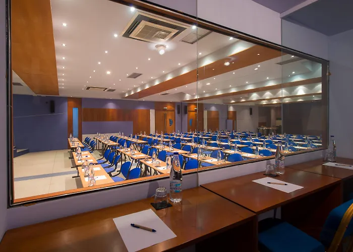 אתר נופש Kassandra Palace Seaside 5*