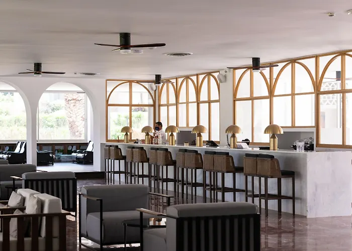 אתר נופש Kassandra Palace Seaside